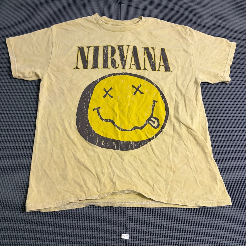 Nirvana Smiley Face Graphic T-Shirt Yellow Distressed Logo Mens Large L